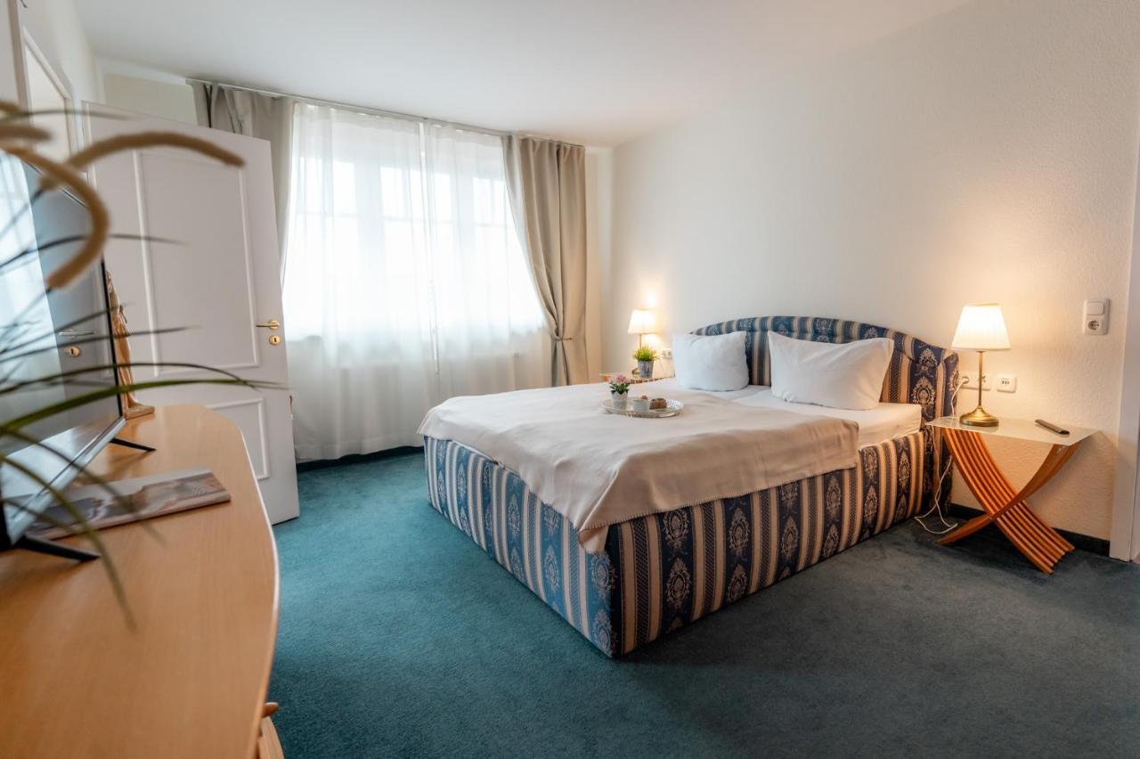 Villa Duene Mit Grosser Sonnenterrasse, Kamin, Wlan Und Tiefgarage Fuer 2-4 Personen Ostseebad Kühlungsborn Extérieur photo